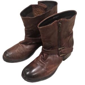 ADAM TUCKER ME TOO LANDON LEATHER ANKLE BOOTS SIZE 6